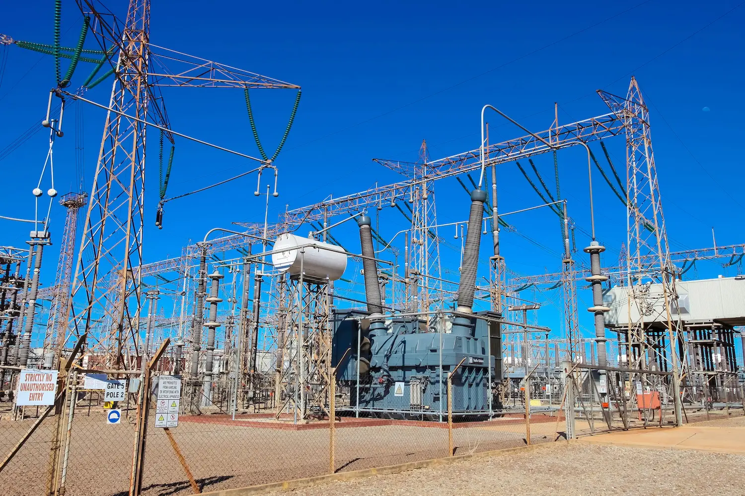 An electricity generation and distribution site